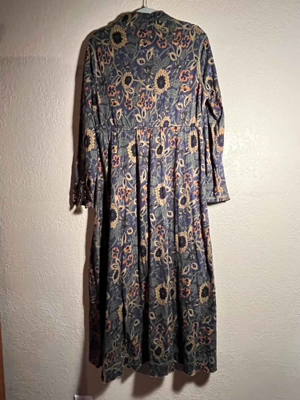 NATURAL LIFE Christa Knit Maxi Dress Navy Tan Dahlias  100% Cotton - Picture 6 of 12